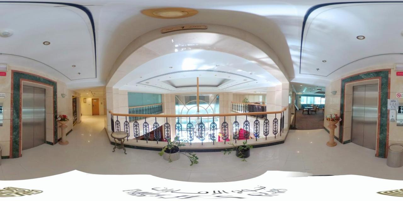 เนจูม อัล เอมารัท Hotel ชาร์จาห์ ภายนอก รูปภาพ