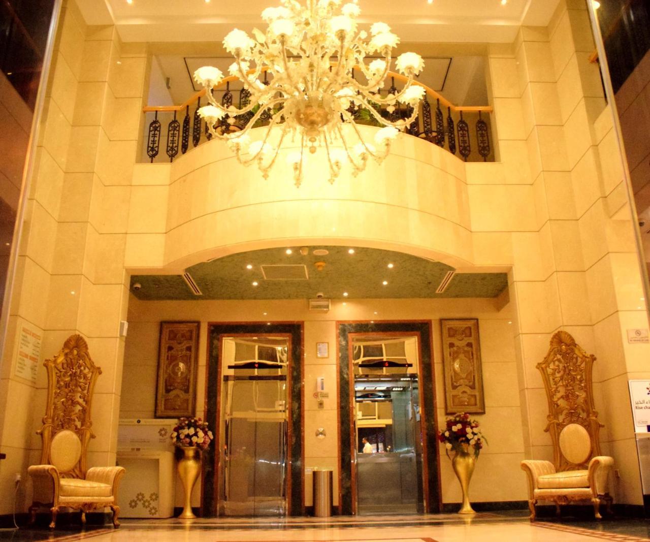 เนจูม อัล เอมารัท Hotel ชาร์จาห์ ภายนอก รูปภาพ